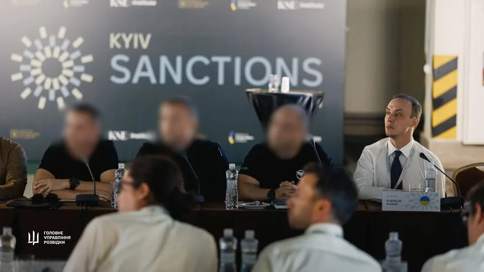 ГУР України розкрили структуру виробництва російських балістичних ракет на Київському санкційному форумі