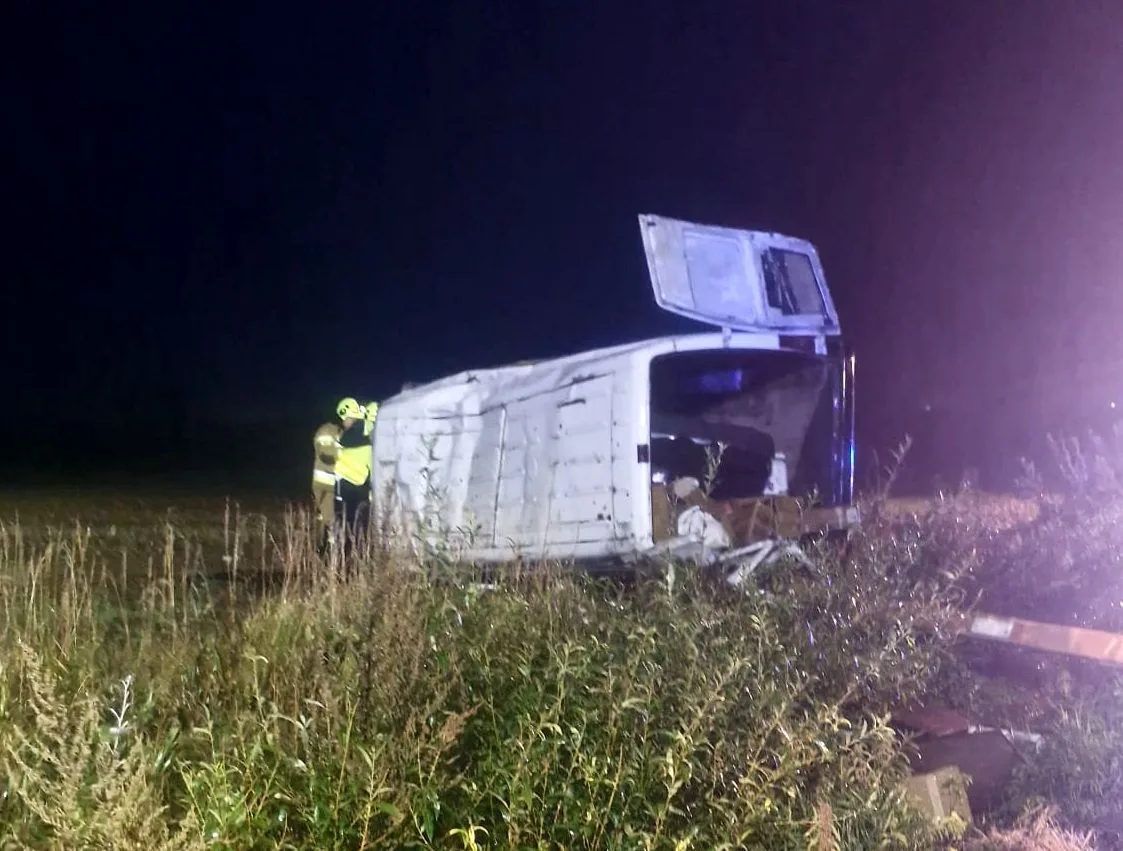 У Польщі український автобус з’їхав з дороги: п’ятеро людей у лікарні