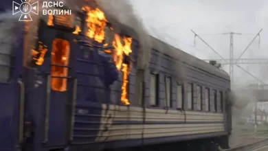 У Луцьку через російський удар загорілися вагони потяга