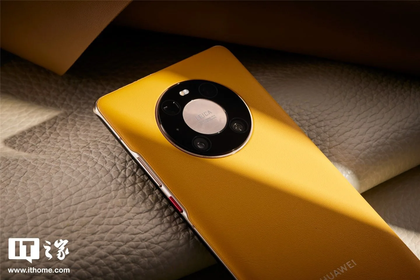 Смартфони Huawei Mate 40 отримують оновлення HarmonyOS 4.2