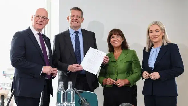 Лідери SNP, Plaid Cymru та Sinn Féin підписали меморандум про підготовку до можливого розпаду Великої Британії