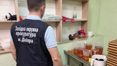 У Дніпрі викрили підпільне виробництво рідин для електронних сигарет на 10 млн грн