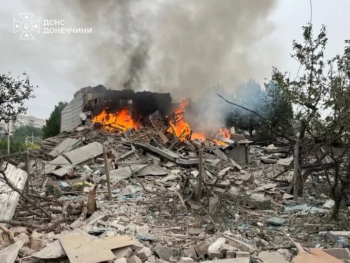 Окупанти вдарили по Краматорську, Слов’янську та селу Золоті Пруди на Донеччині