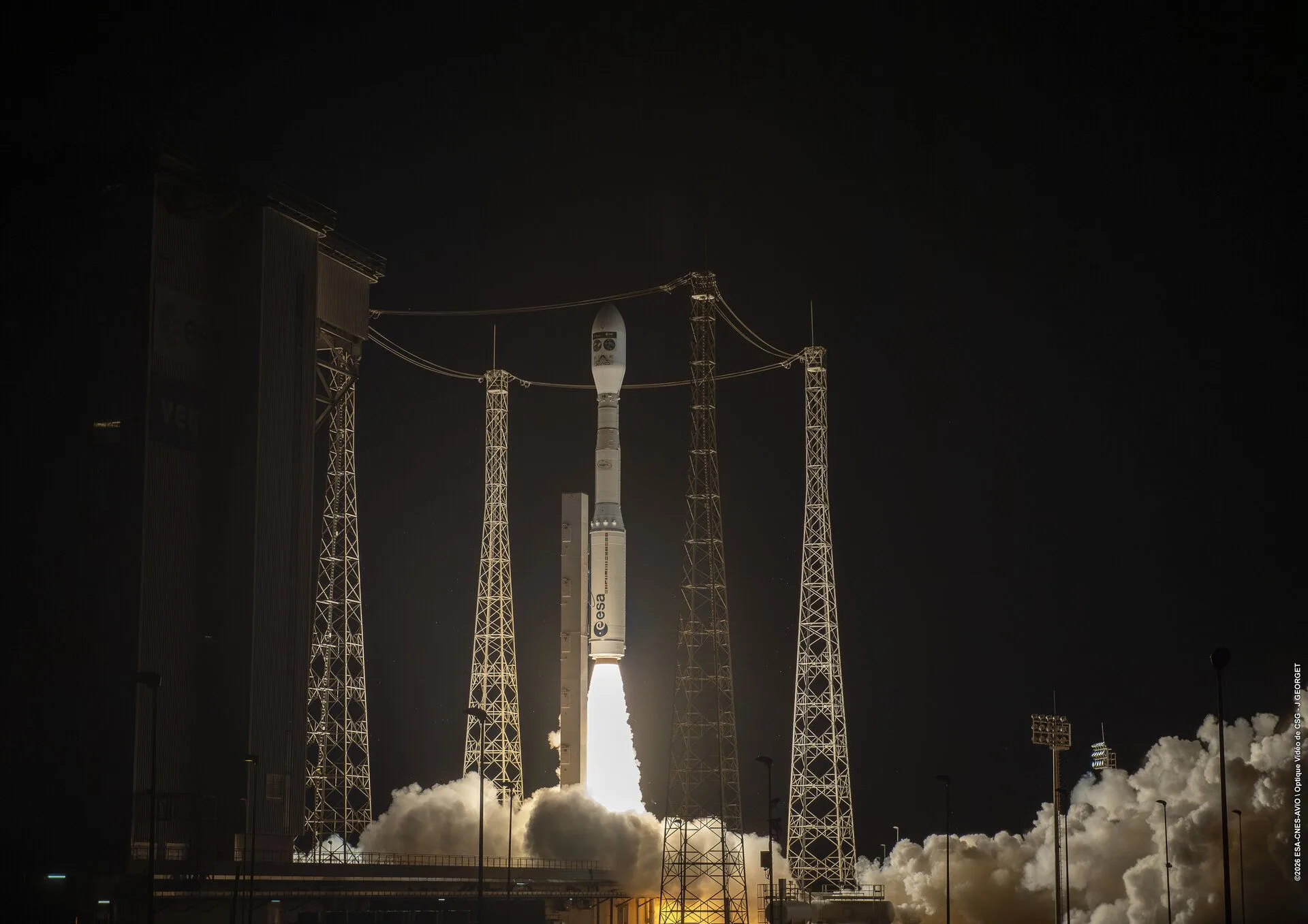 ESA запустило ракетою Vega-C супутники FLEX та Sentinel-3C для моніторингу Землі