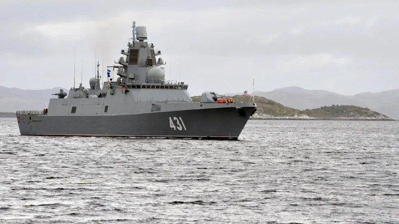 Російський фрегат на Балтиці випустив сигнальні ракети по датському військовому гелікоптеру