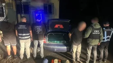 На Закарпатті затримали таксиста з Волині, який за 3200 євро планував переправити чоловіка до Румунії