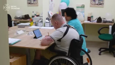 Рятувальник Андрій Білоус після обстрілу у Києві проходить тривалу реабілітацію