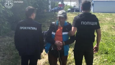 На Хмельниччині 50-річному чоловіку повідомили про нові підозри у злочинах проти статевої недоторканості дітей