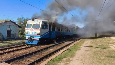 РФ вдарила по приміському поїзду на Харківщині, двоє пасажирів поранені