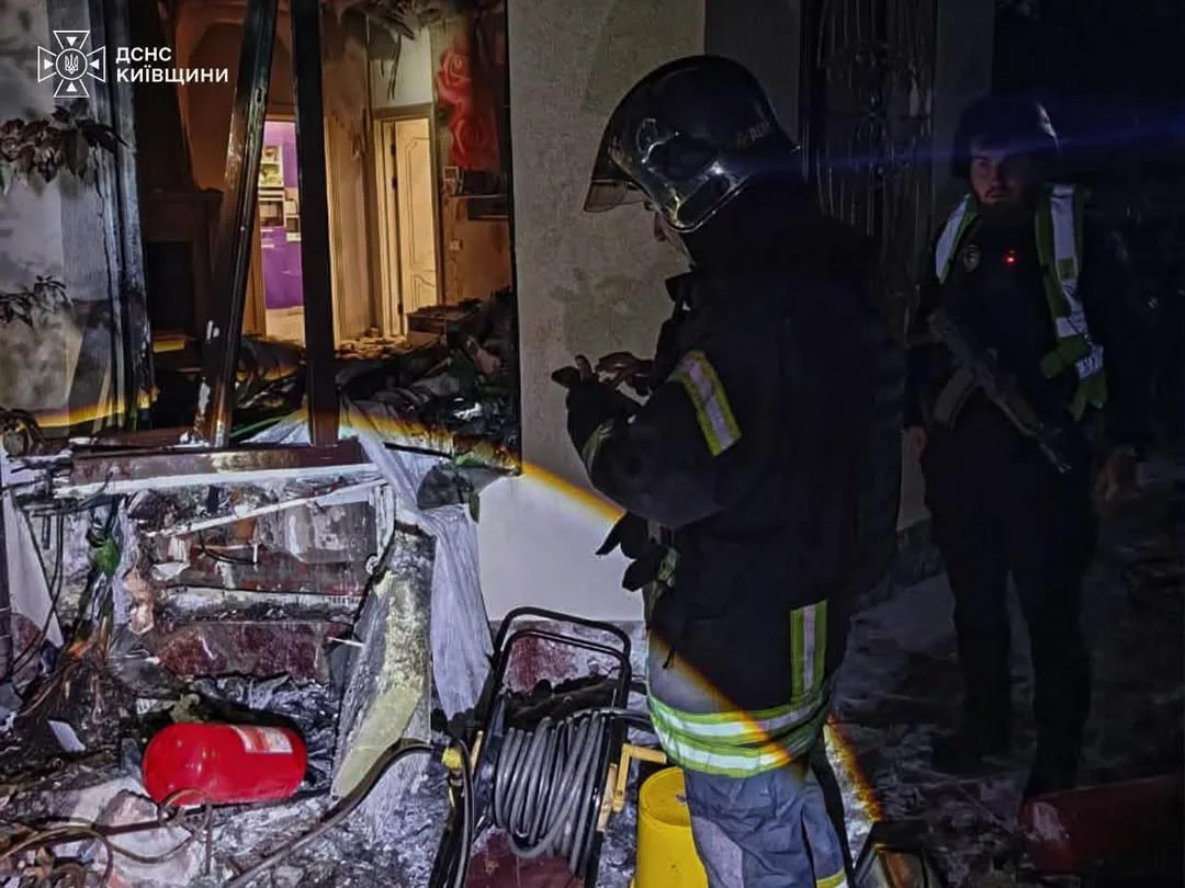 На Київщині троє загиблих через російський удар, серед них двоє трирічних дітей