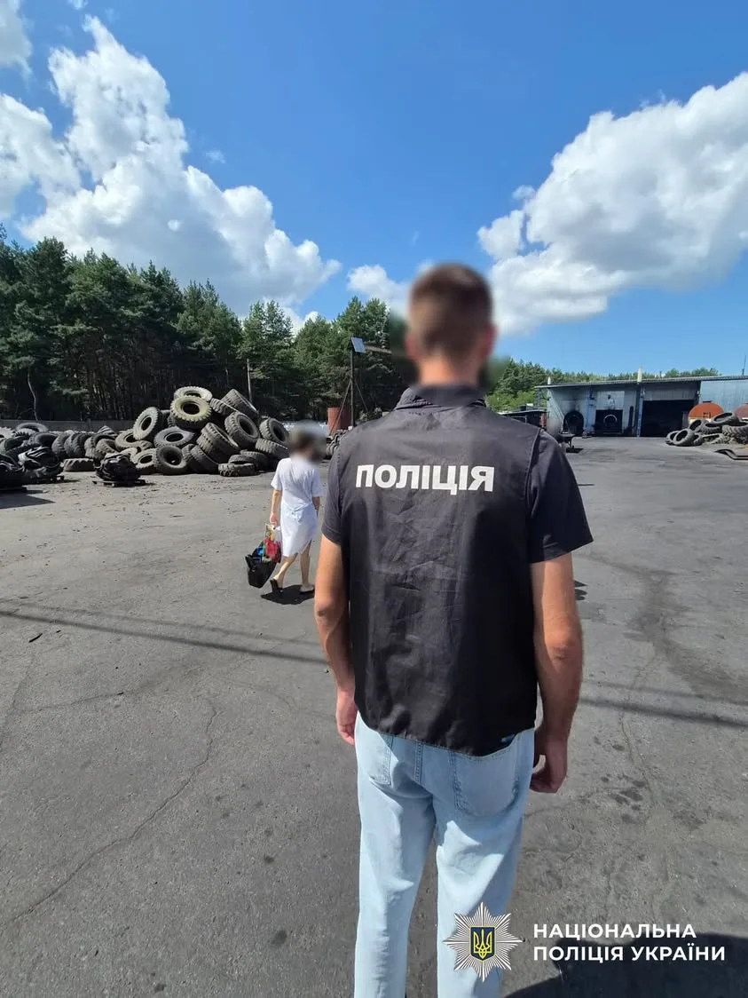 На Кіровоградщині директору товариства повідомили про підозру через незаконну утилізацію шин