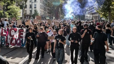 Протести у Франції проти шкільних скорочень переросли у насильницькі заворушення