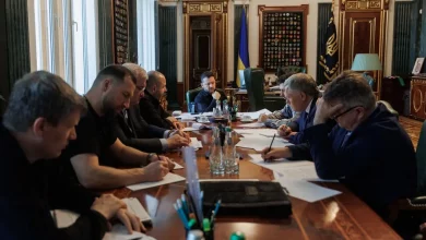 Зеленський і Емманюель Макрон обговорили оборонну підтримку та навчання пілотів на Rafale