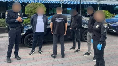 На Закарпатті викрили двох переправників, які за 15 тисяч доларів виводили чоловіків за кордон