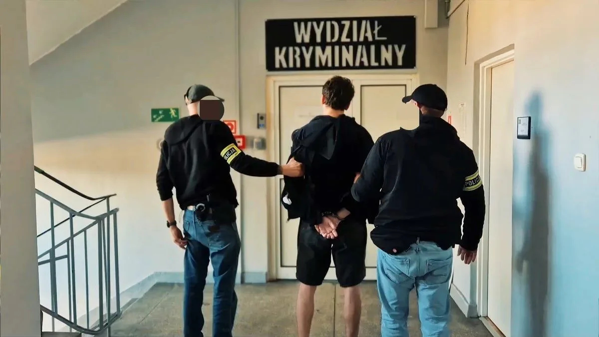 У Польщі затримали 21‑річного українця, підозрюваного в ошуканстві пенсіонерки на 118 тис.