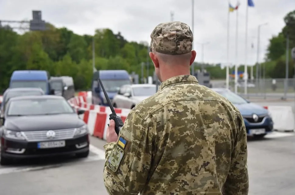 Ситуація на українсько-польському кордоні у Львівській області: де черги найбільші