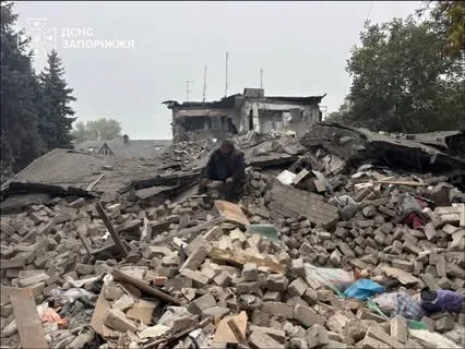 Російський авіаудар по Запоріжжю: загинули 5 людей, серед них двоє дітей