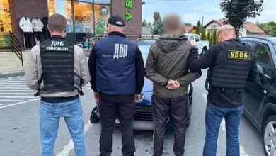 На Закарпатті викрили військовослужбовця, який вимагав 7 тисяч доларів у побратима