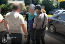 На Хмельниччині військовослужбовцю повідомили про підозру в держзраді через реєстрацію 9 Starlink для рф