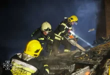 У Рівному вночі російські БпЛА влучили у приватний сектор, пожежу ліквідовано