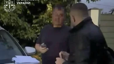Директору товариства повідомили про підозру у продажу авто, ввезених як допомога для ЗСУ
