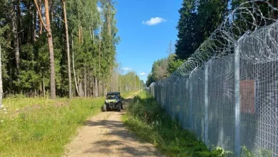 У Латвію з Білорусі проникли озброєні люди в масках: відповідальність заявила група «Чорні руси»