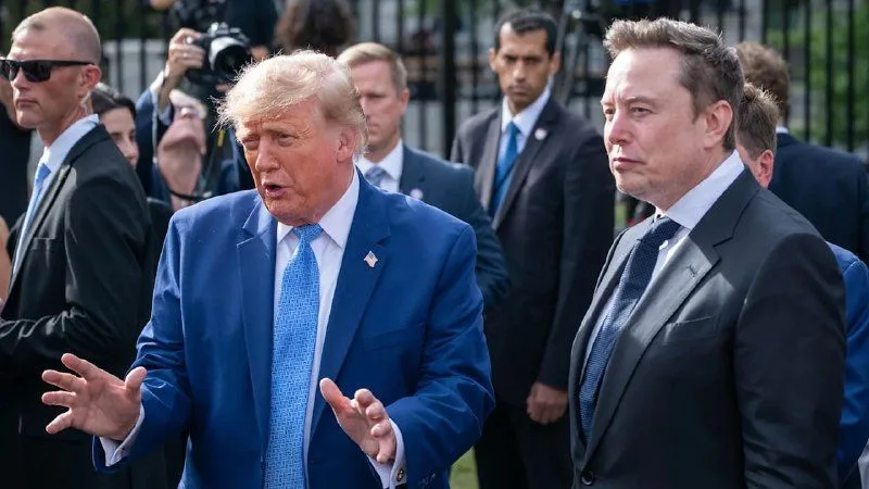 The Telegraph: Ілон Маск, за даними ЗМІ, пропонував Дональду Трампу обмежити Starshield для України