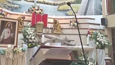 В Еквадорі священник загинув під час служби від падіння розп’яття