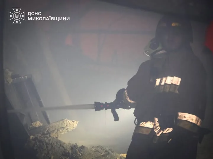 Російський удар по ТРЦ у Первомайську на Миколаївщині: поранено вісім людей