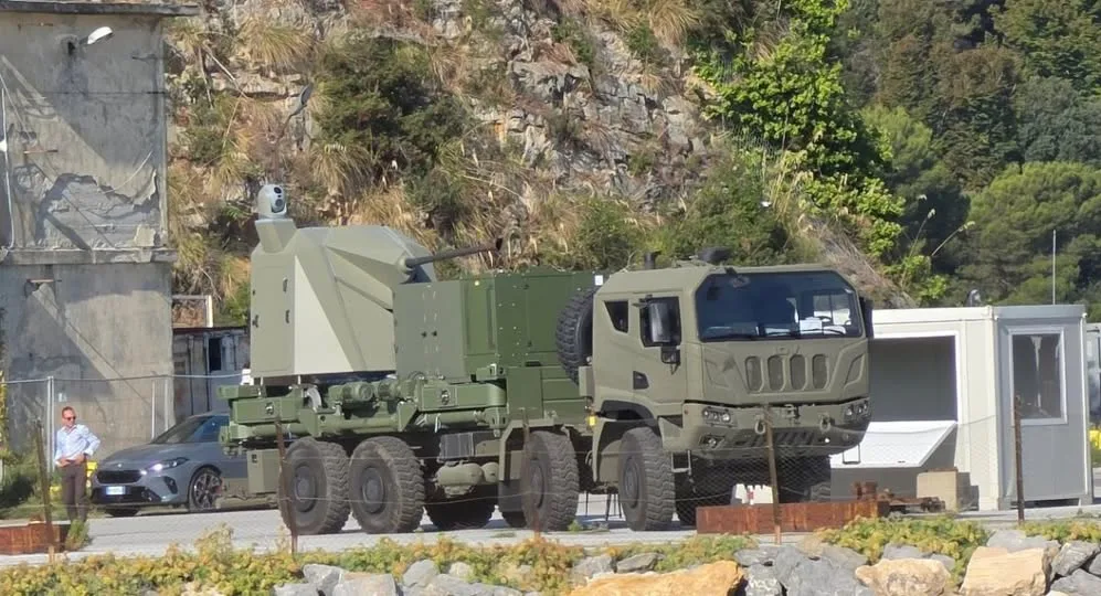 Італія випробовує нову мобільну систему ППО Hystrix 40 ADS від Leonardo