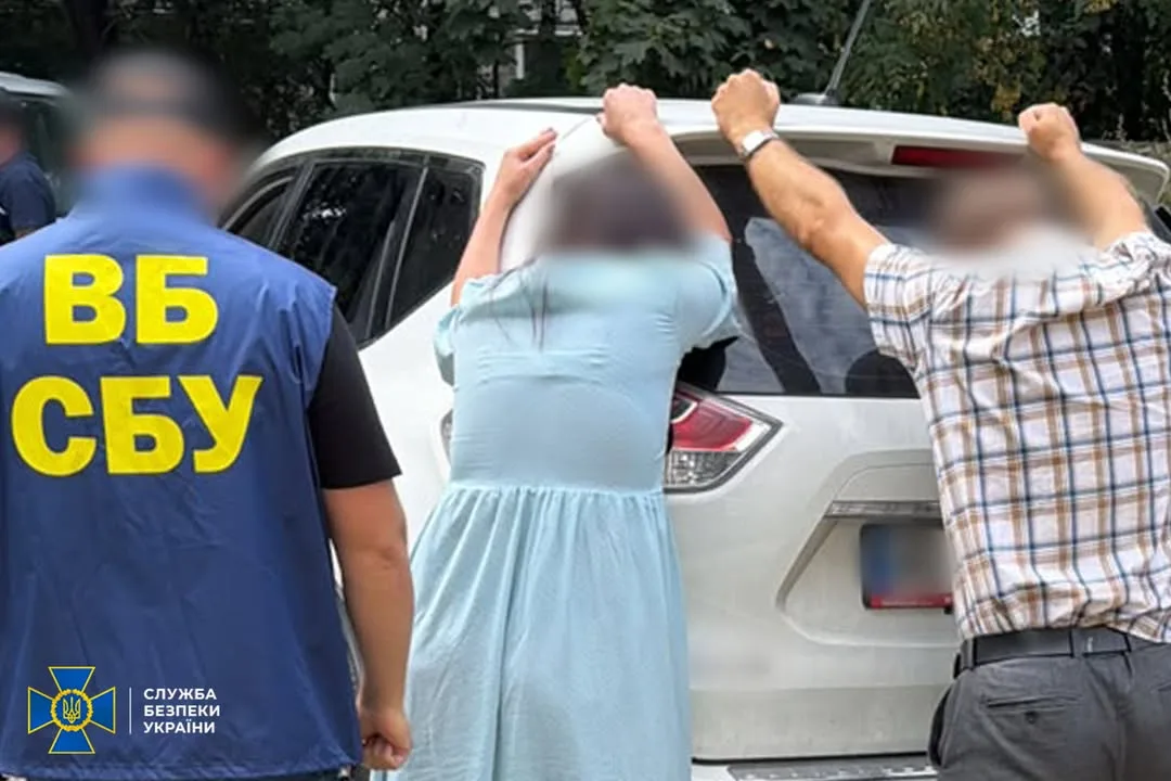 У Києві затримали адвокатів, які вимагали 150 тисяч доларів у виробника дронів