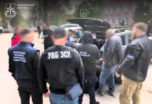 У Львові викрили лікарку військового медцентру та посередника на вимаганні хабаря від військовослужбовця