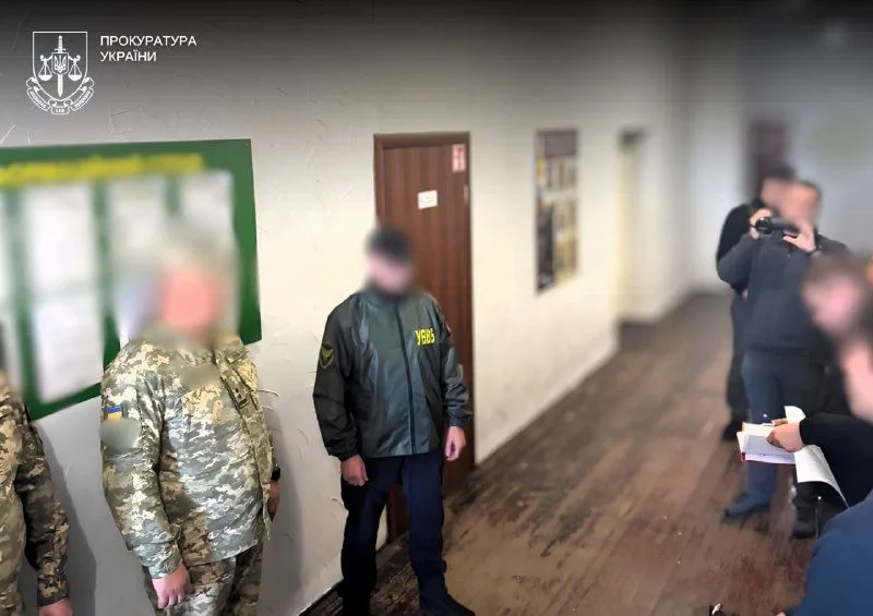 На Закарпатті викрили підполковника, який вимагав 20 тис.