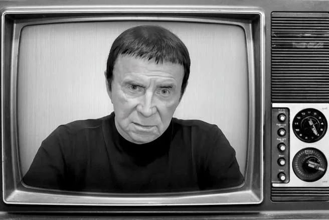 У Росії у віці 87 років помер телевізійний «цілитель» Анатолій Кашпіровський